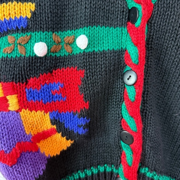 Black Red vintage Holiday Cardigan Sweater size medium Christmas embroidered - Picture 6 of 9